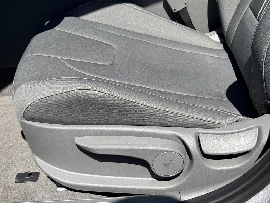 new 2025 Hyundai Elantra car, priced at $23,450