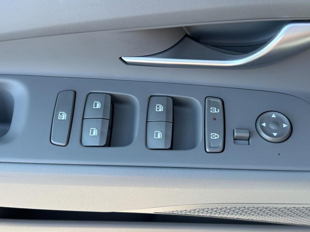 new 2025 Hyundai Elantra car, priced at $23,450