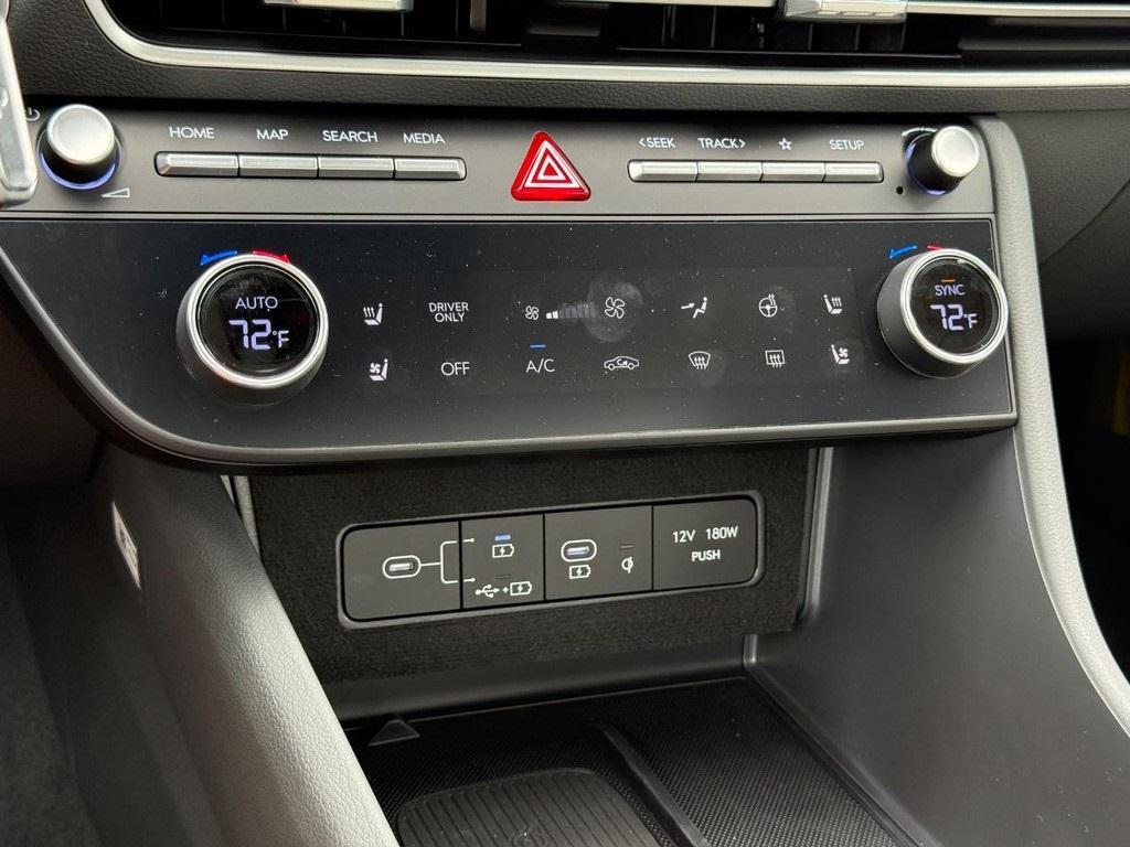 new 2025 Hyundai Sonata Hybrid car, priced at $38,719