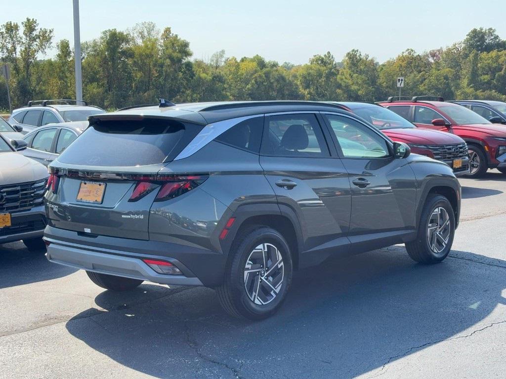 new 2025 Hyundai TUCSON Hybrid car, priced at $34,662
