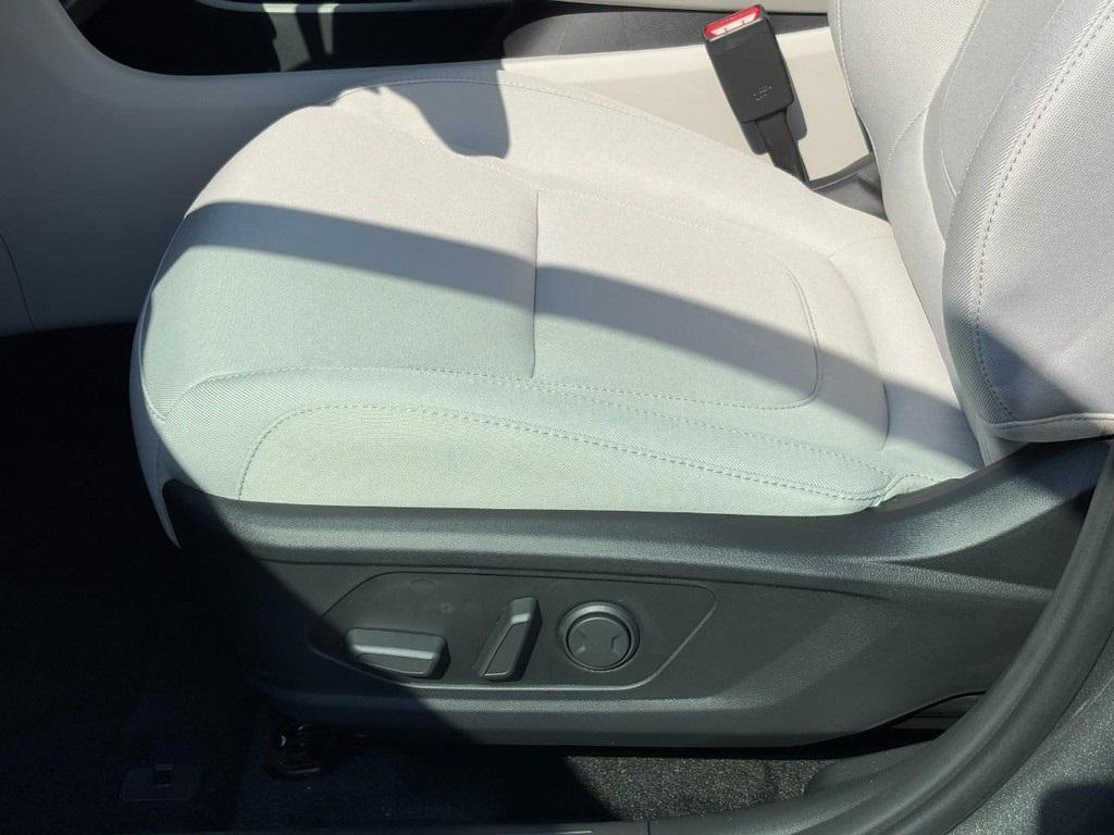 new 2025 Hyundai TUCSON Hybrid car, priced at $34,662