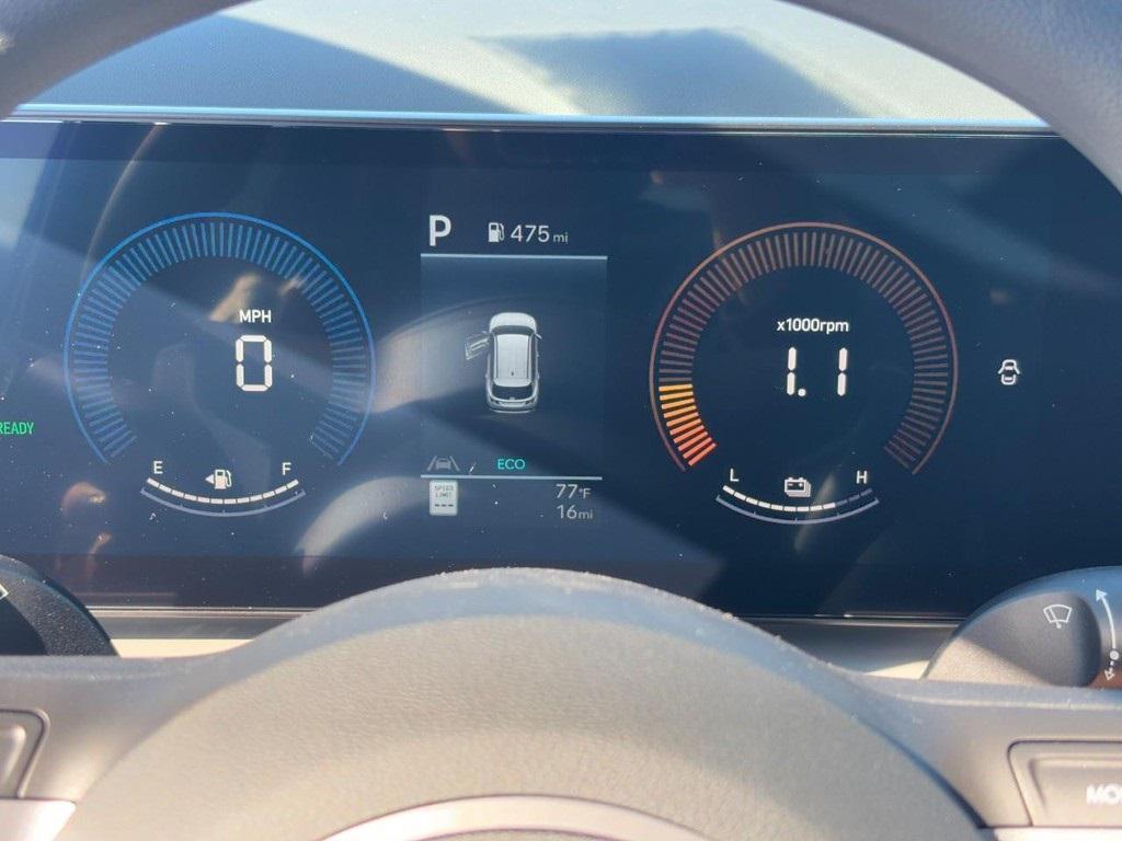 new 2025 Hyundai TUCSON Hybrid car, priced at $34,662
