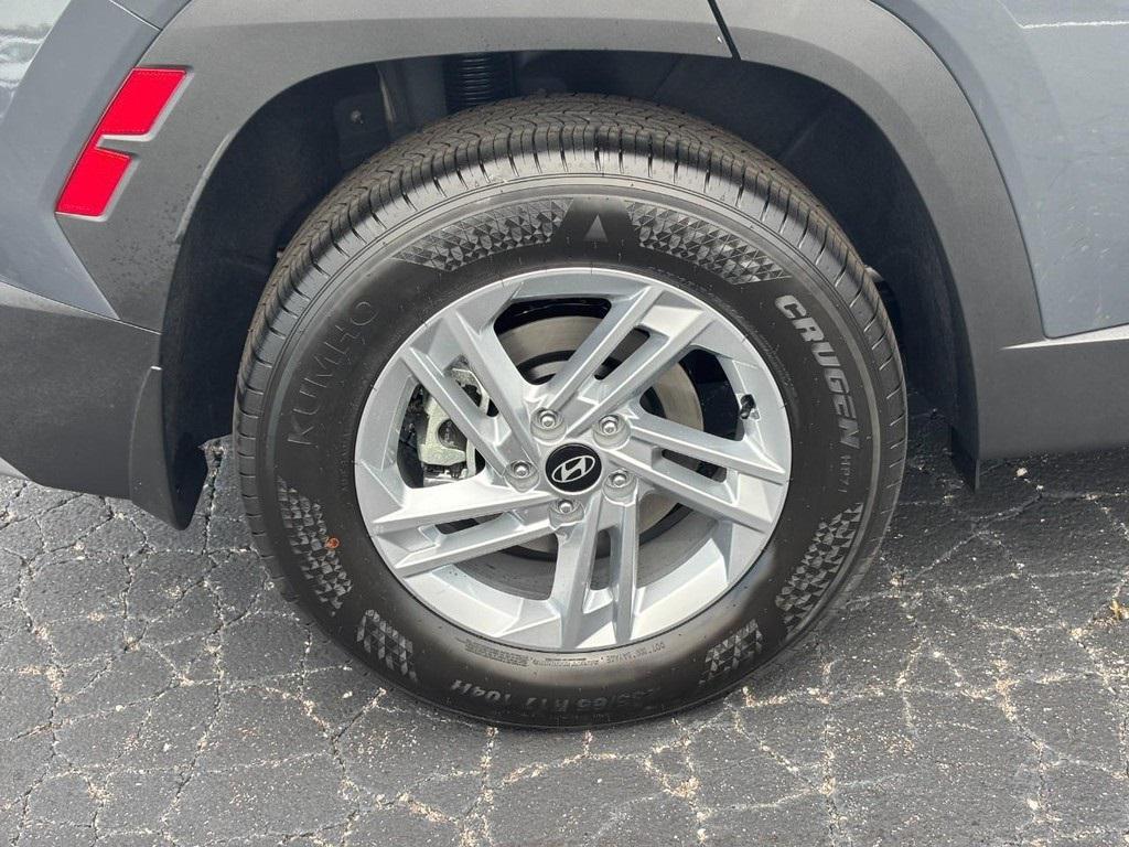 new 2026 Hyundai Tucson car, priced at $29,806