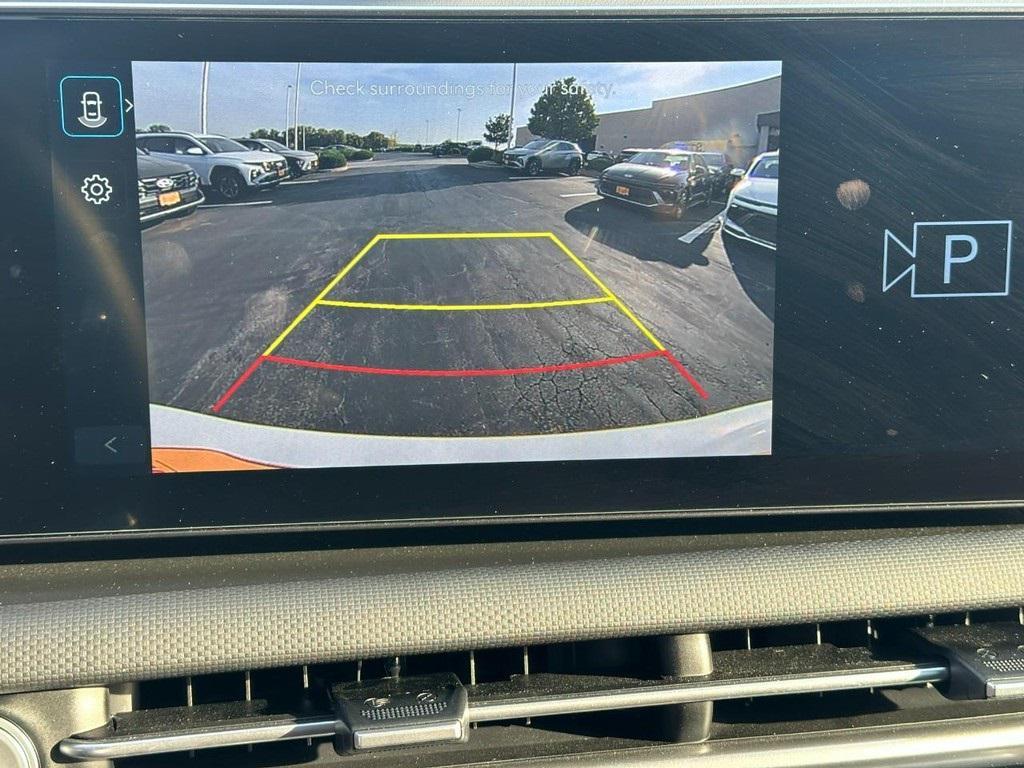 new 2025 Hyundai TUCSON Hybrid car, priced at $32,029