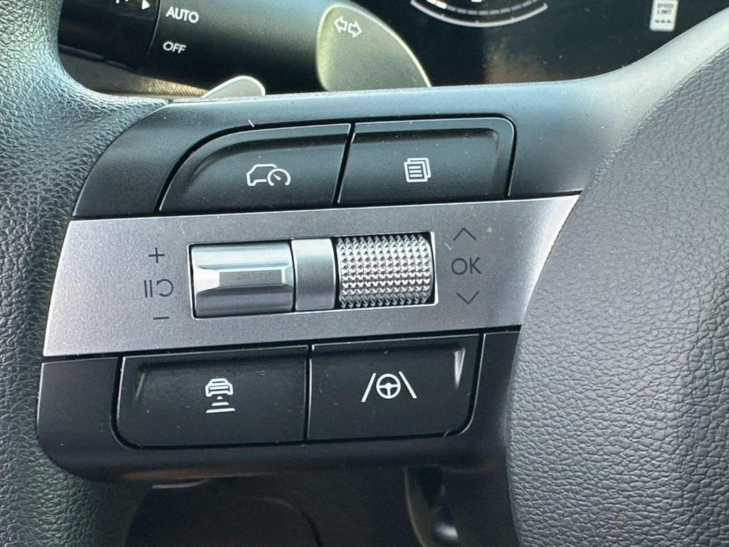 new 2025 Hyundai TUCSON Hybrid car, priced at $32,029