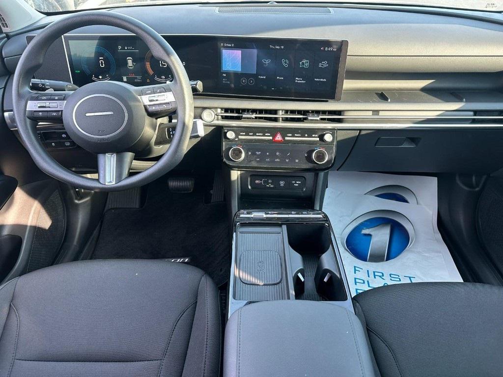 new 2025 Hyundai TUCSON Hybrid car, priced at $32,029