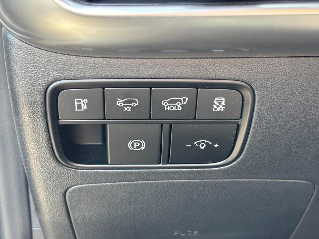 new 2026 Hyundai IONIQ 9 car, priced at $64,475