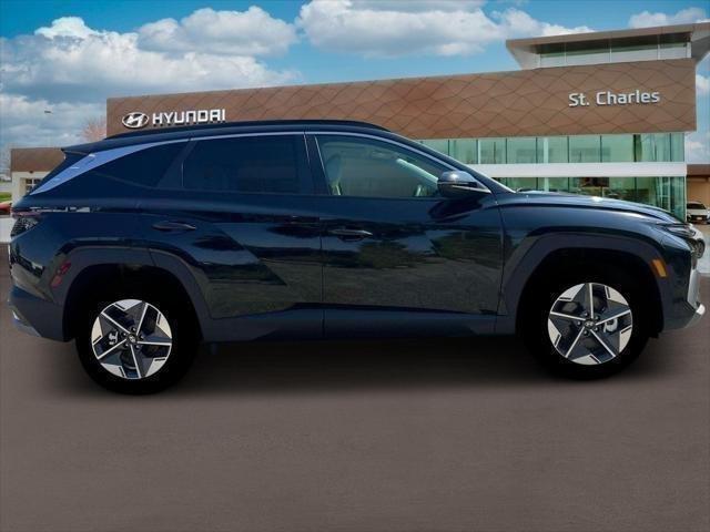 new 2025 Hyundai TUCSON Hybrid car, priced at $38,020