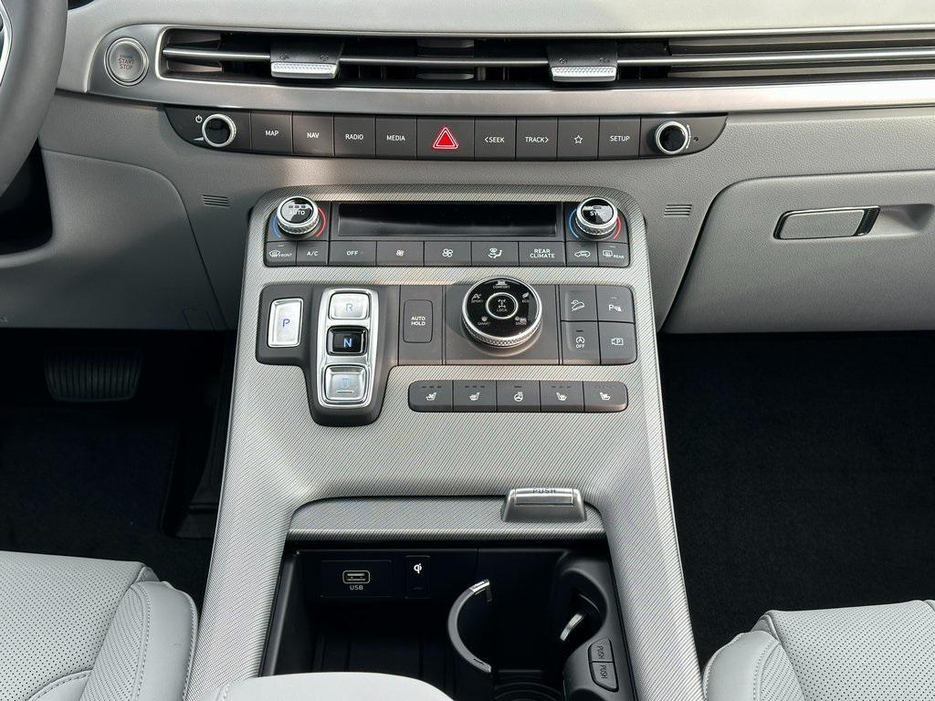 new 2025 Hyundai Palisade car, priced at $44,208