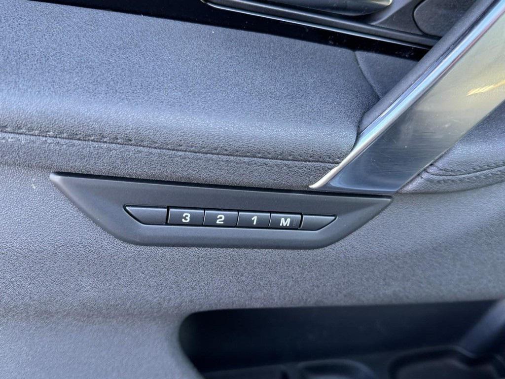 used 2022 Land Rover Discovery Sport car, priced at $23,995