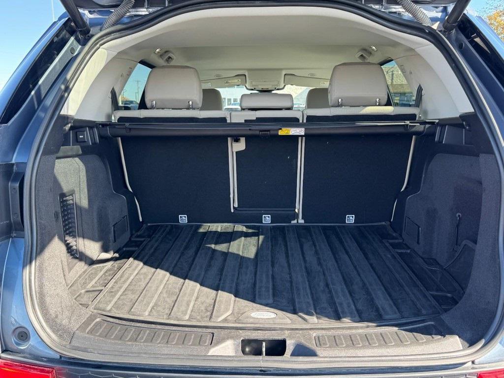 used 2022 Land Rover Discovery Sport car, priced at $23,995