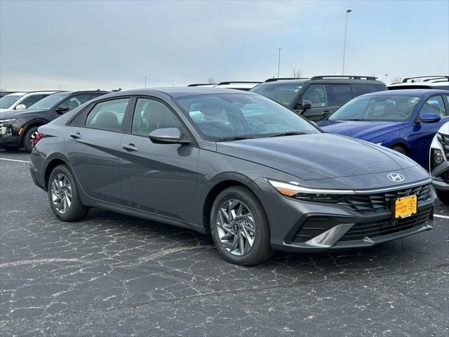 new 2025 Hyundai Elantra HEV car, priced at $25,120