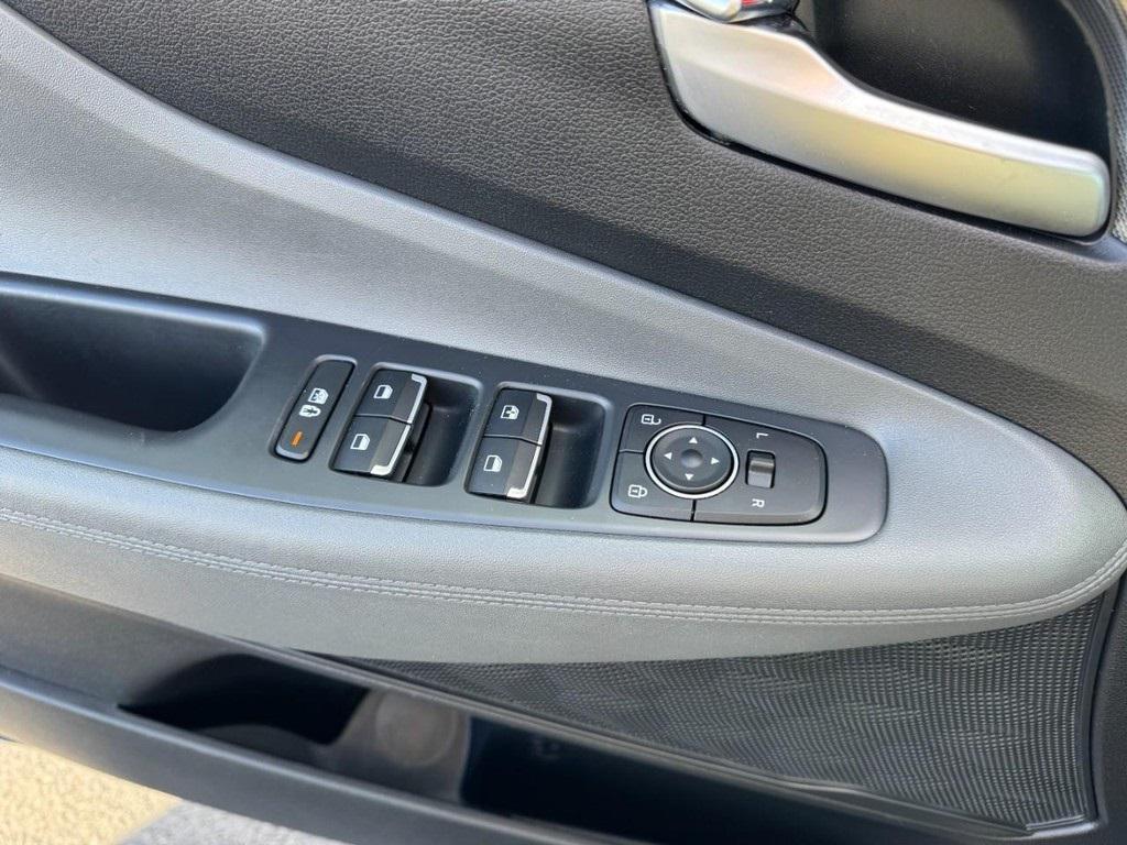 used 2023 Hyundai Santa Fe car, priced at $22,977