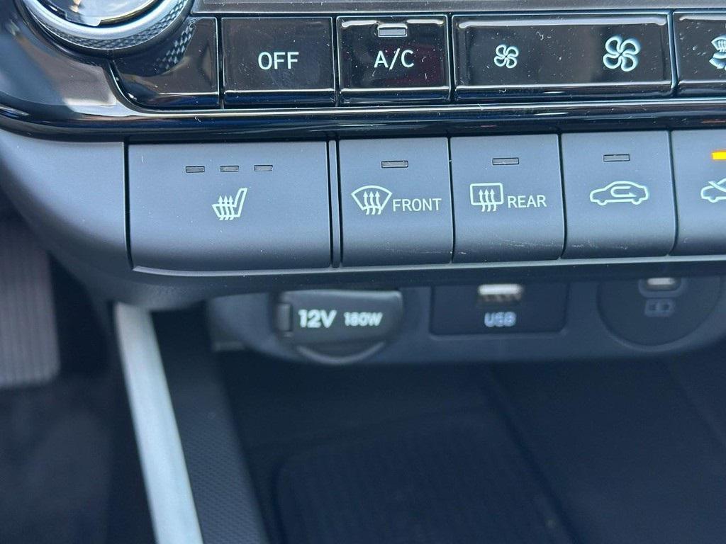 new 2025 Hyundai Elantra car, priced at $26,733