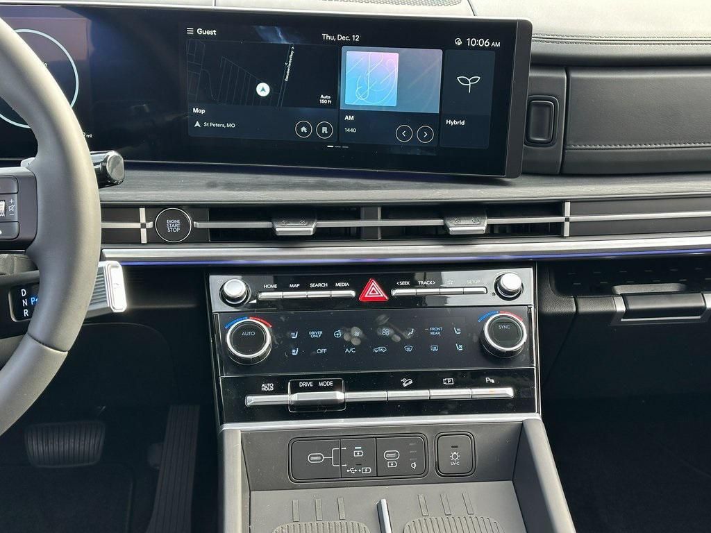 new 2025 Hyundai Santa Fe car, priced at $41,145