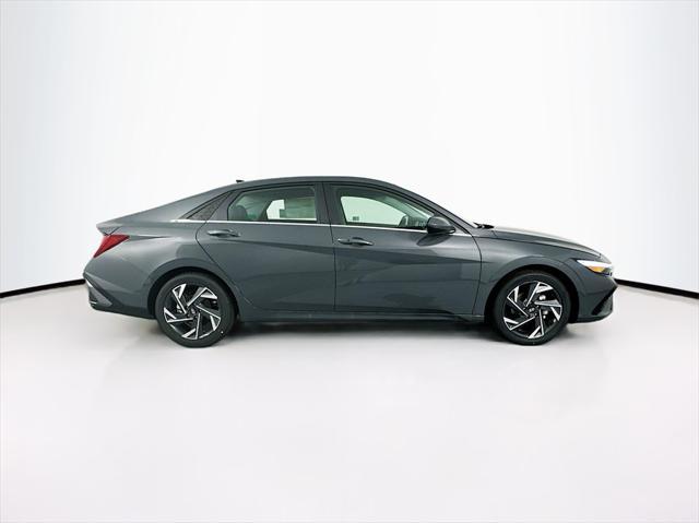 new 2024 Hyundai Elantra car, priced at $26,292