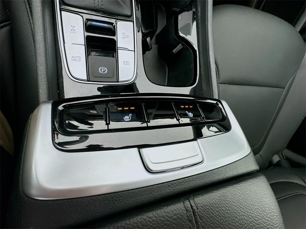 used 2024 Hyundai SANTA CRUZ car, priced at $31,777