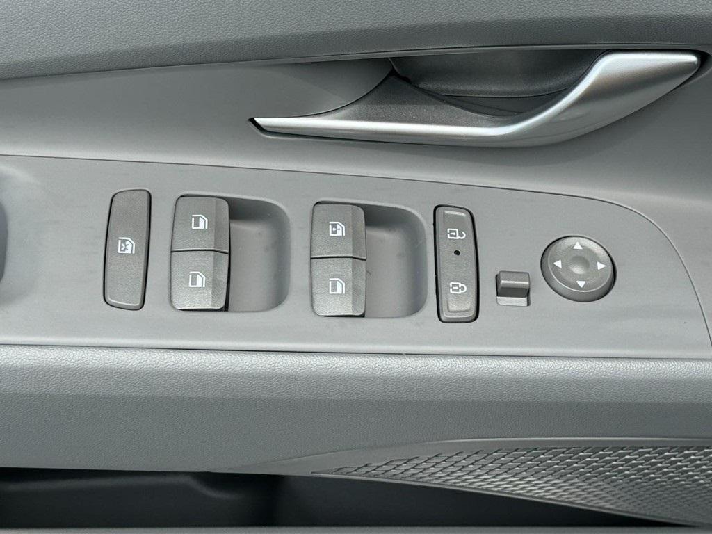 new 2025 Hyundai ELANTRA HEV car, priced at $28,381