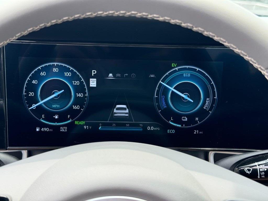 new 2025 Hyundai ELANTRA HEV car, priced at $28,381