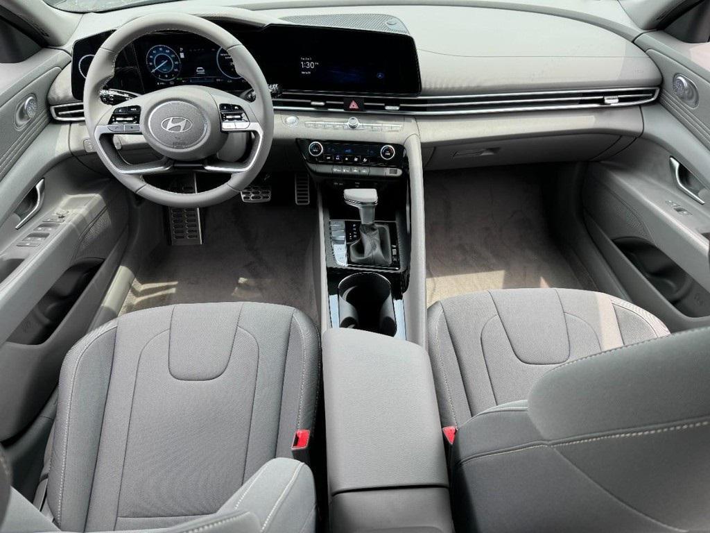 new 2025 Hyundai ELANTRA HEV car, priced at $28,381