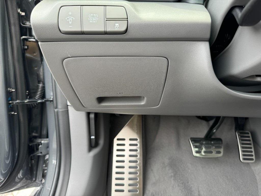 new 2025 Hyundai ELANTRA HEV car, priced at $28,381