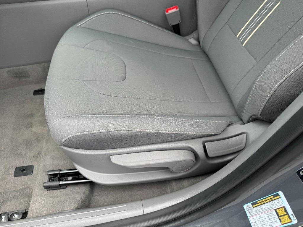 new 2025 Hyundai ELANTRA HEV car, priced at $28,381