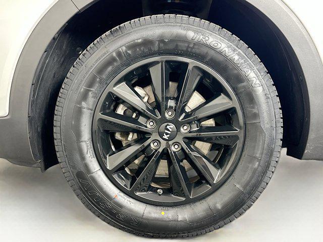 used 2019 Kia Sorento car, priced at $13,999