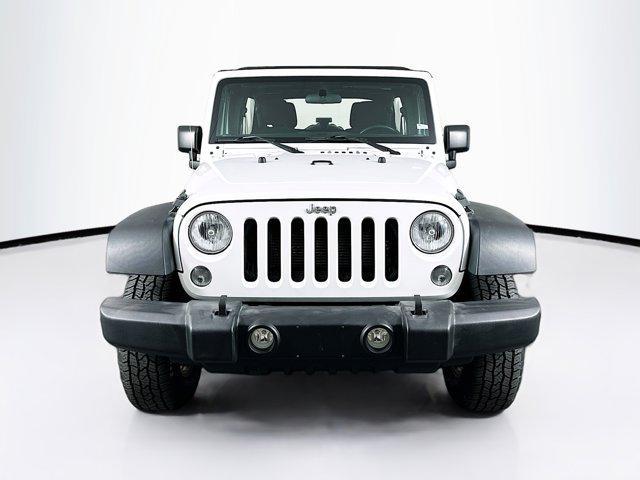 used 2015 Jeep Wrangler Unlimited car, priced at $17,989