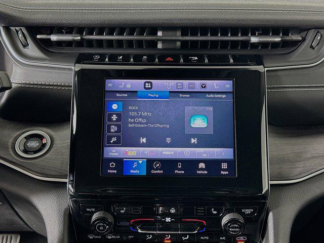 used 2022 Jeep Grand Cherokee car, priced at $27,996