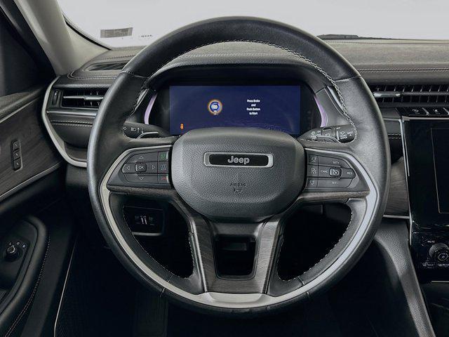 used 2022 Jeep Grand Cherokee car, priced at $27,996