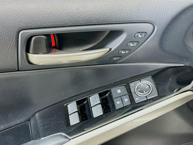 used 2019 Lexus IS 300 car, priced at $25,399