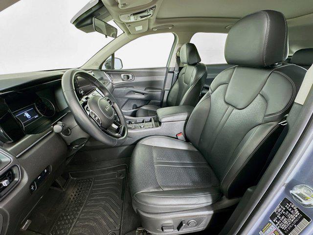 used 2023 Kia Sorento car, priced at $26,597