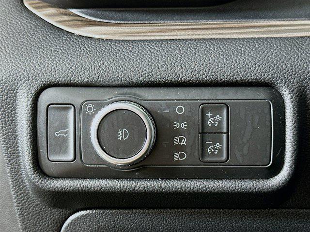 used 2022 Ford Explorer car, priced at $27,497