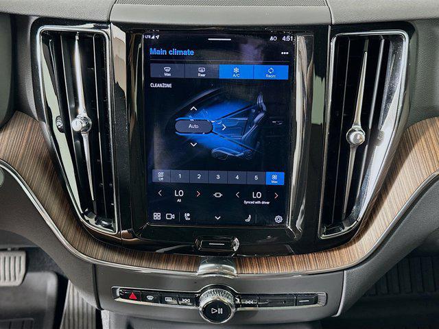 used 2022 Volvo XC60 car, priced at $33,397