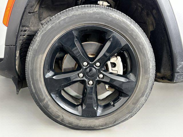 used 2022 Jeep Grand Cherokee L car, priced at $27,997