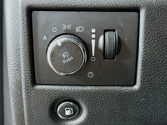 used 2020 Jeep Grand Cherokee car, priced at $19,397