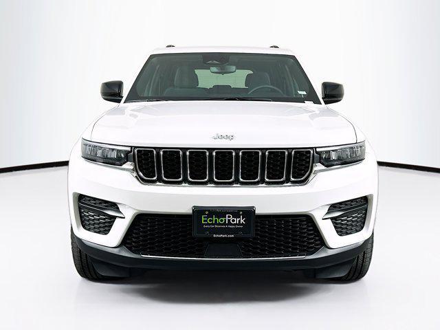 used 2024 Jeep Grand Cherokee car, priced at $29,487