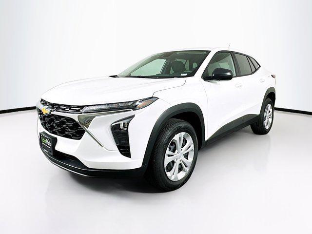 used 2025 Chevrolet Trax car, priced at $19,997