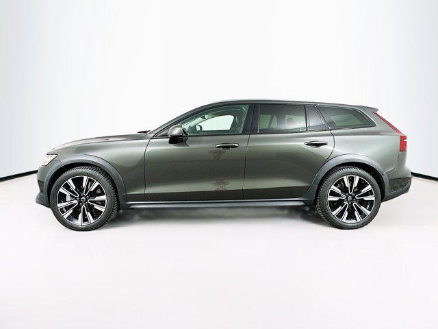 used 2020 Volvo V60 Cross Country car, priced at $28,997