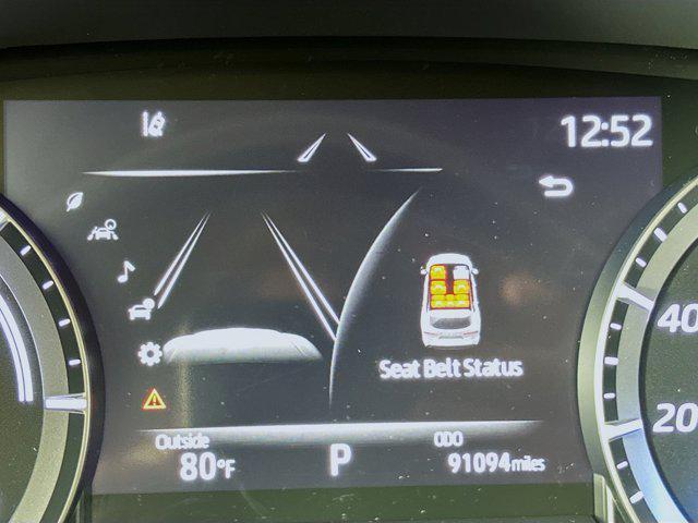 used 2021 Toyota Highlander Hybrid car, priced at $30,999