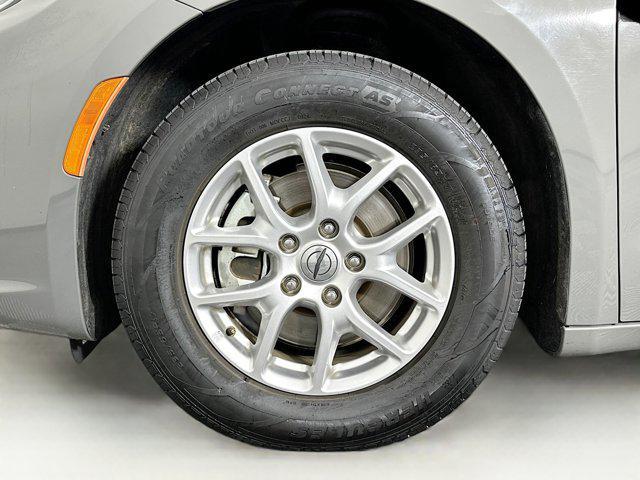 used 2022 Chrysler Pacifica car, priced at $24,197