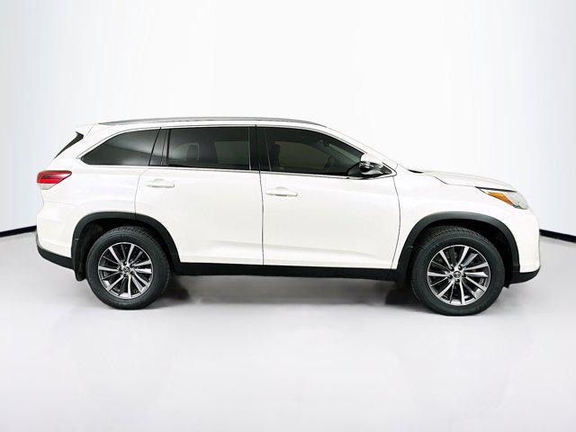 used 2019 Toyota Highlander car, priced at $28,197