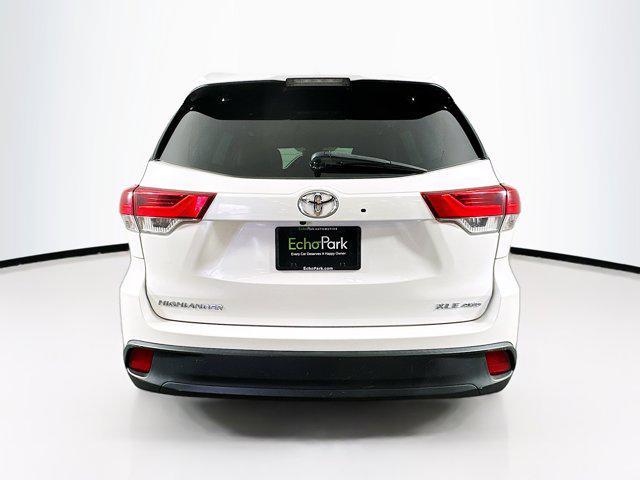 used 2019 Toyota Highlander car, priced at $28,197