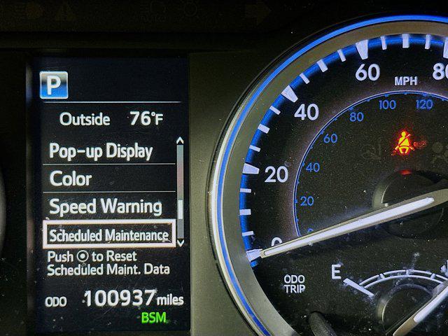 used 2018 Toyota Highlander car, priced at $21,899