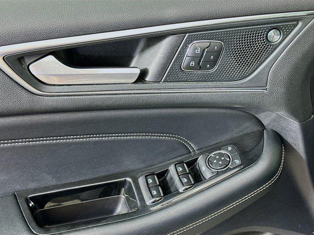 used 2020 Ford Edge car, priced at $18,499