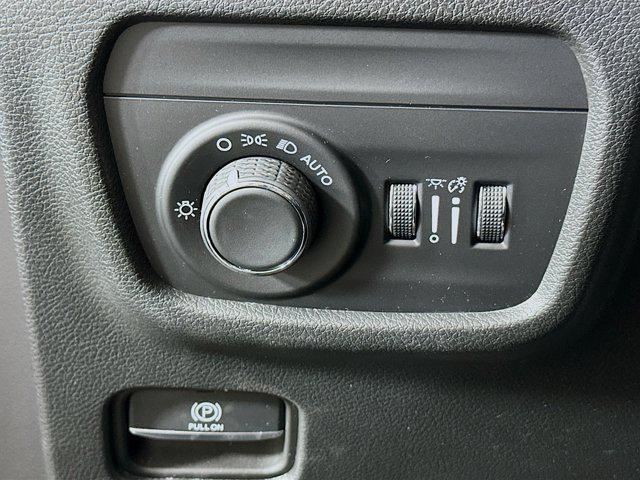 used 2022 Jeep Grand Cherokee car, priced at $30,496