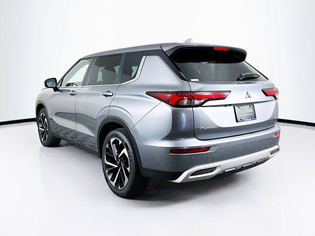 used 2024 Mitsubishi Outlander car, priced at $21,997