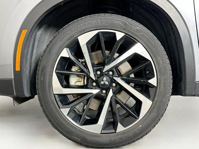 used 2024 Mitsubishi Outlander car, priced at $21,997