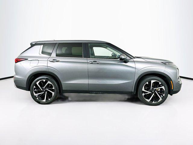 used 2024 Mitsubishi Outlander car, priced at $21,997