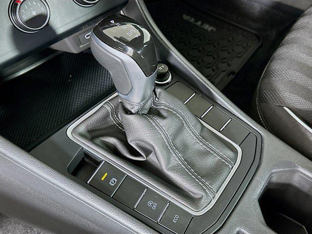used 2024 Volkswagen Jetta car, priced at $20,597